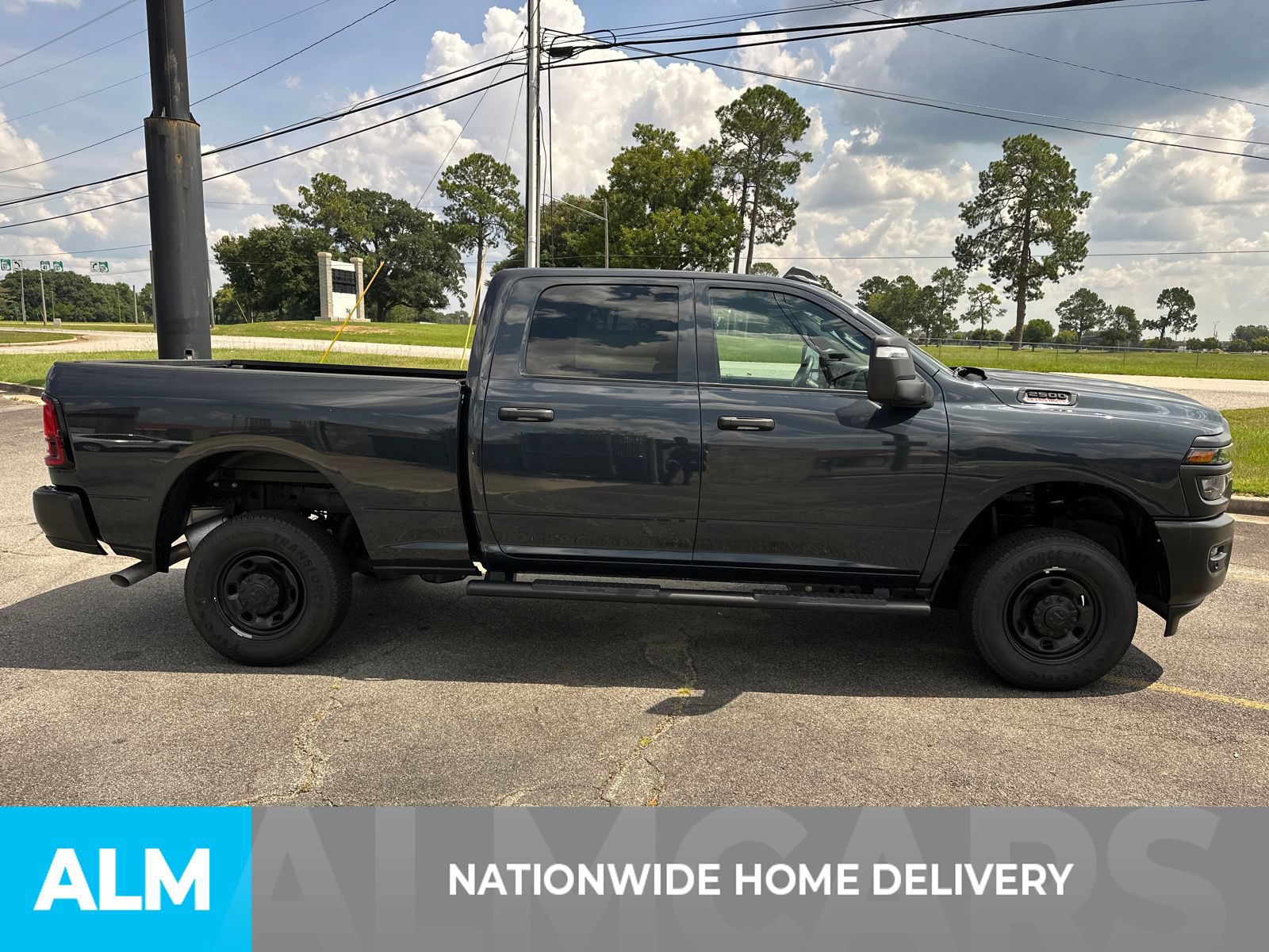 Used 2026 RAM 2500 Tradesman AWD/4WD image 4