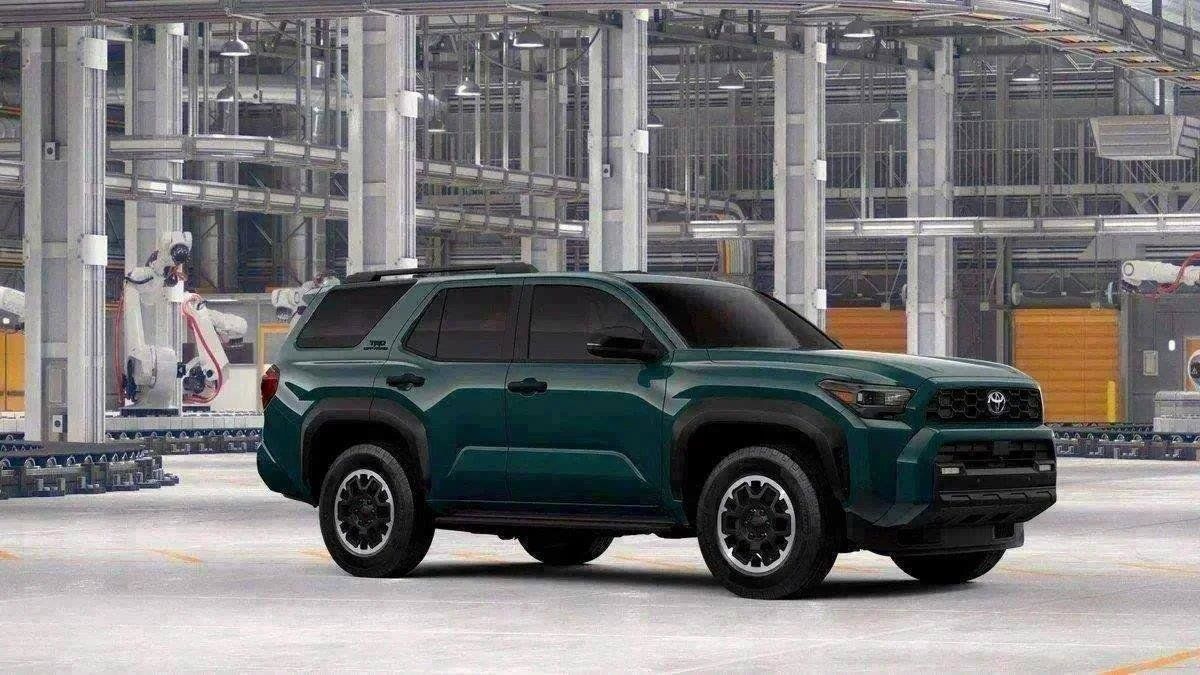 New 2026 Toyota 4Runner TRD Off-Road Premium AWD/4WD image 36