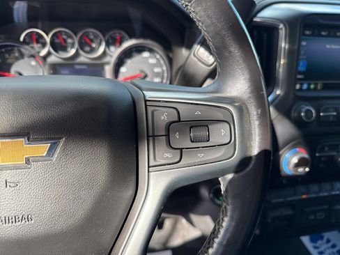 Used 2020 Chevrolet Silverado 1500 LT w/ All-Star Edition image 19