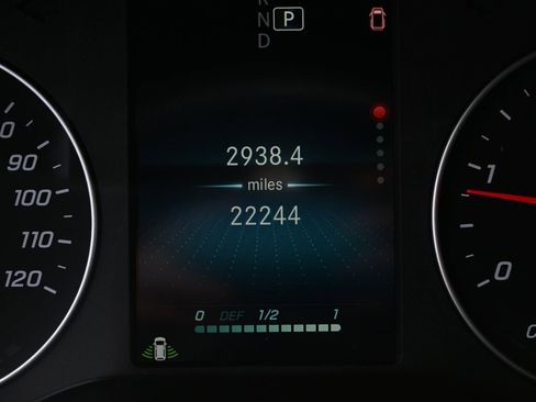 Used 2023 Mercedes-Benz Sprinter 2500 image 11