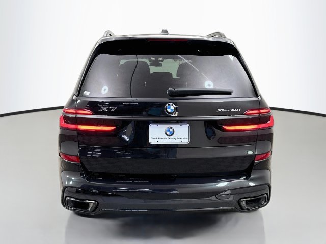 Used 2026 BMW X7 xDrive40i w/ M Sport Package AWD/4WD image 6