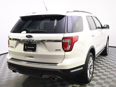 Used 2019 Ford Explorer Limited w/ Ford Safe & Smart Package AWD/4WD image 6