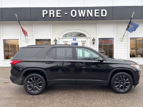 Certified 2021 Chevrolet Traverse RS w/ LPO, Floor Liner Package image 4