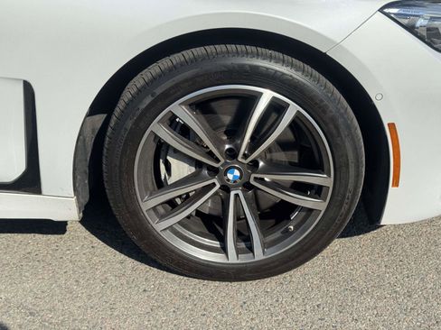 Used 2022 BMW 750i xDrive w/ M Sport Package AWD/4WD image 10