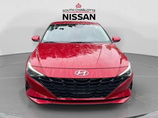 Used 2023 Hyundai Elantra SEL w/ Convenience Package FWD video 2