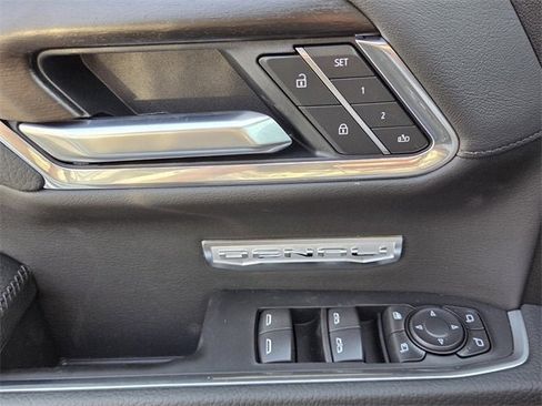 New 2026 GMC Sierra 1500 Denali w/ Denali Reserve Package image 18