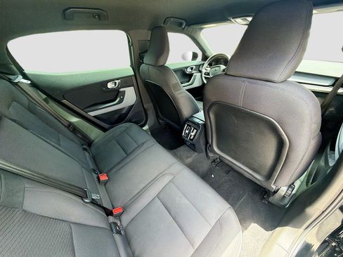 Used 2022 Polestar Polestar 2 FWD image 31