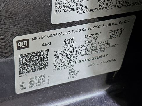 Used 2023 Chevrolet Silverado 1500 RST AWD/4WD image 12