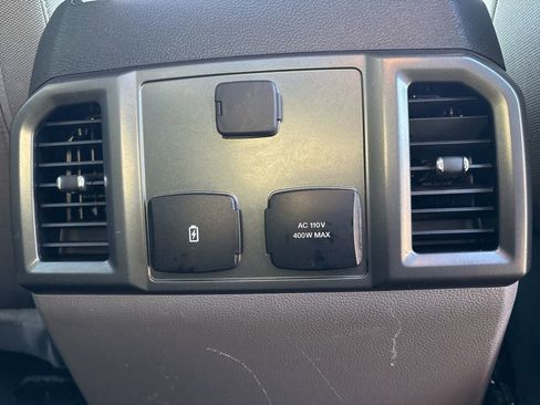 Used 2021 Ford F250 XLT w/ XLT Premium Package image 28