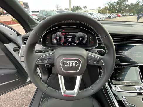 New 2026 Audi Q7 2.0T Premium image 18