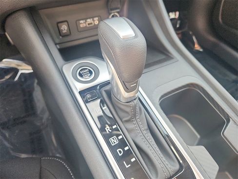 New 2025 Nissan Sentra SV image 7