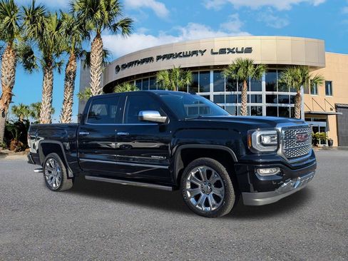 Used 2018 GMC Sierra 1500 Denali w/ Denali Ultimate Package AWD/4WD image 2