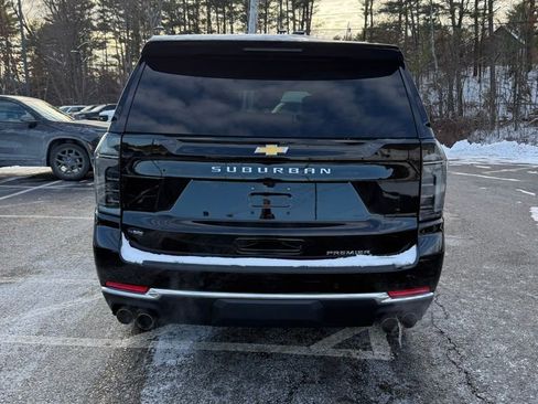 Used 2025 Chevrolet Suburban Premier w/ Sun And Tow Package image 6