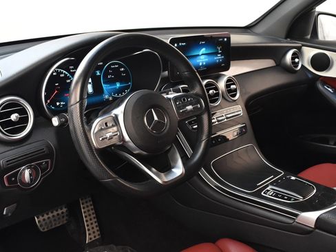 Used 2022 Mercedes-Benz GLC 300 4MATIC w/ AMG Line image 14
