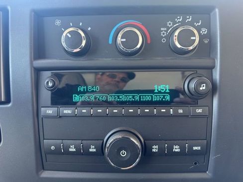 New 2025 Chevrolet Express 3500 w/ Power Convenience Package RWD image 14