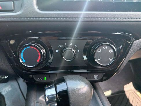 Used 2019 Honda HR-V Sport image 24
