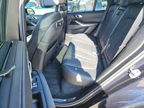 Used 2025 BMW X5 xDrive40i w/ M Sport Package image 15