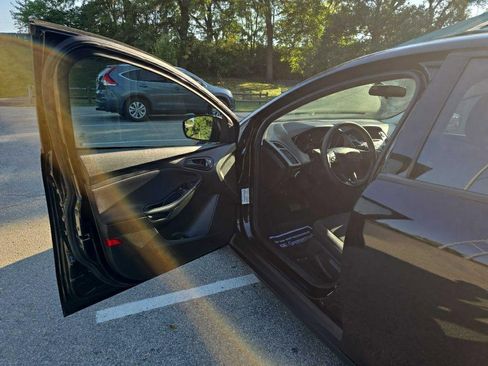 Used 2016 Ford Focus S image 8