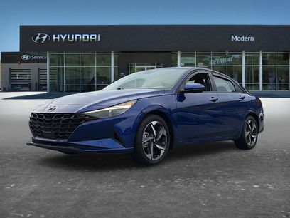 Certified 2023 Hyundai Elantra SEL w/ Convenience Package