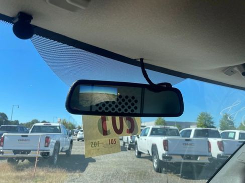 New 2025 GMC Savana 2500 w/ Driver Convenience Package image 19