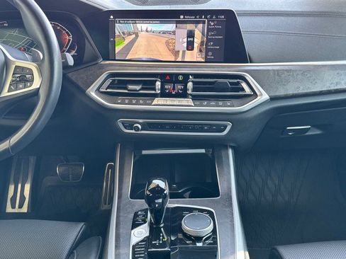 Used 2023 BMW X5 xDrive40i w/ M Sport Package image 9