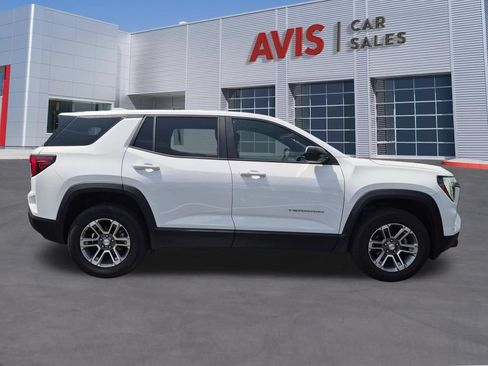 Used 2025 GMC Terrain Elevation AWD/4WD image 5