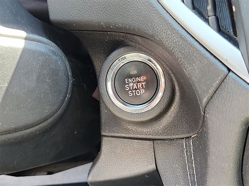 Used 2019 Subaru Impreza 2.0i Limited image 25