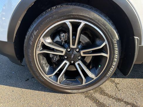 Used 2013 Ford Explorer Sport image 14