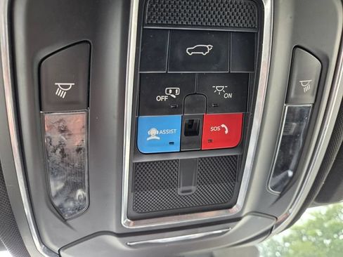 Certified 2024 Jeep Grand Cherokee Altitude RWD image 34