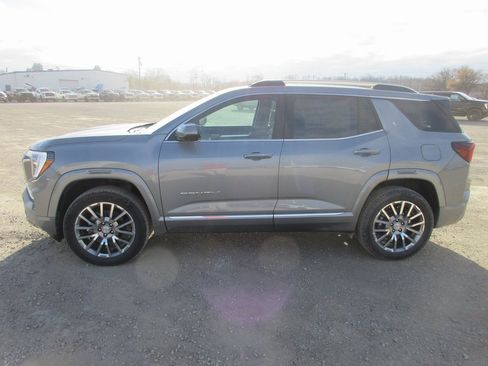 New 2026 GMC Terrain Denali image 8