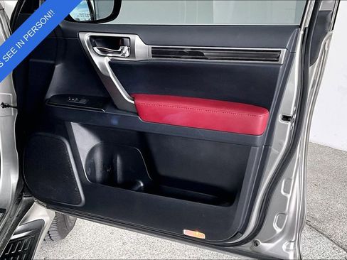 Used 2023 Lexus GX 460 Premium w/ Premium Package image 26