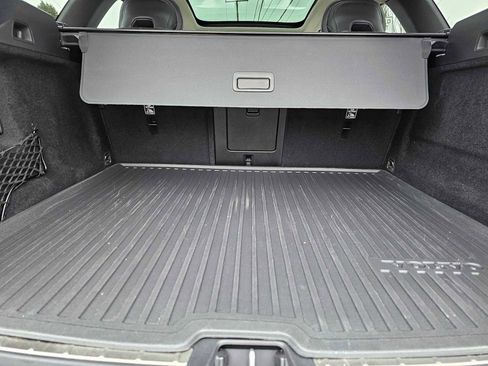 Used 2021 Volvo XC60 T5 Inscription w/ Advanced Package image 15