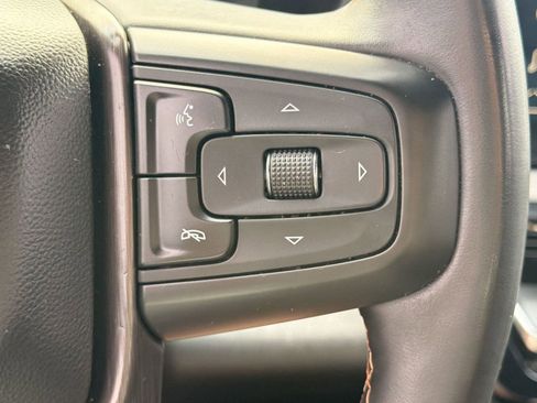 Used 2024 GMC Sierra 2500 AT4 w/ AT4 Premium Plus Package AWD/4WD image 25