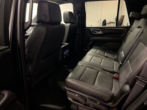 Certified 2024 Chevrolet Tahoe Z71 w/ Luxury Package image 14