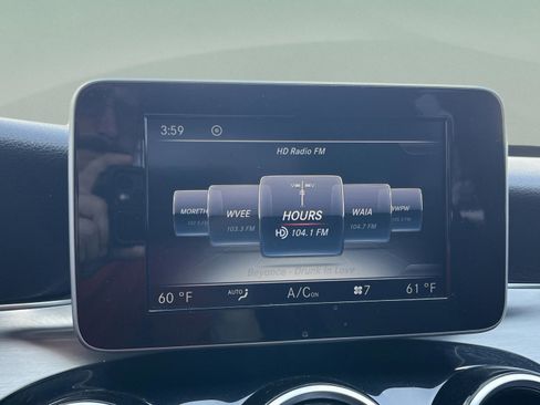 Used 2018 Mercedes-Benz C 300 C 300 image 4