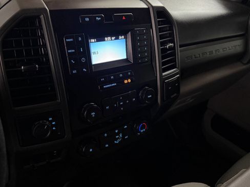 Used 2020 Ford F350 XL w/ STX Appearance Package AWD/4WD image 61