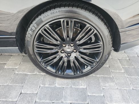 Used 2020 Land Rover Range Rover HSE AWD/4WD image 7
