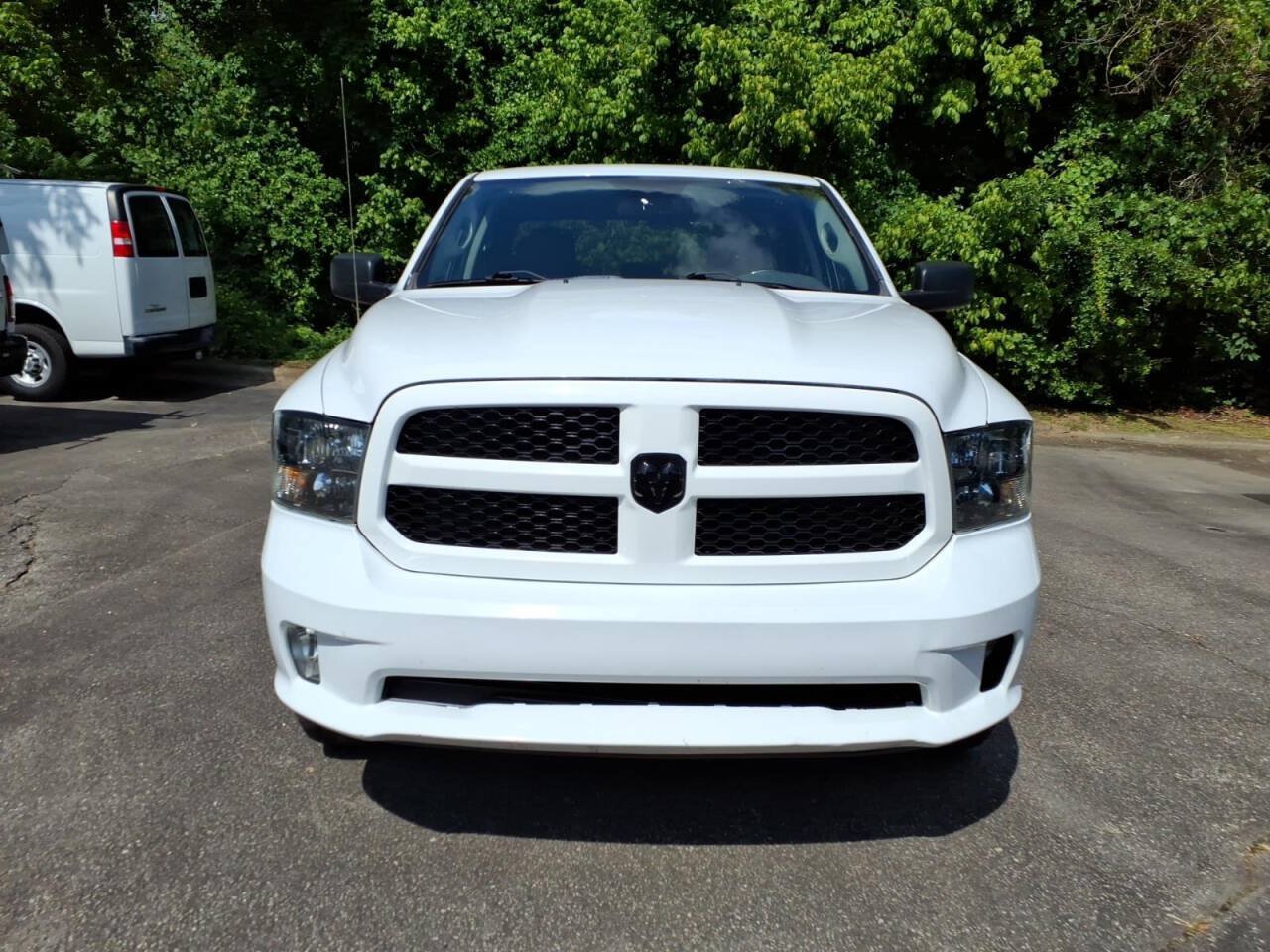 Used 2019 RAM 1500 Express w/ Express Value Package RWD image 9
