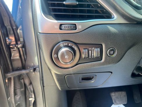 Used 2022 Jeep Cherokee Latitude Lux FWD image 13