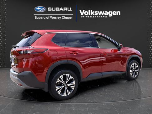 Used 2021 Nissan Rogue SV AWD/4WD image 7