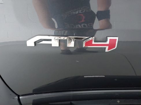 Used 2021 GMC Sierra 1500 AT4 image 33