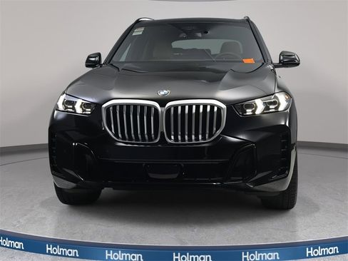 New 2026 BMW X5 xDrive40i w/ M Sport Package image 2