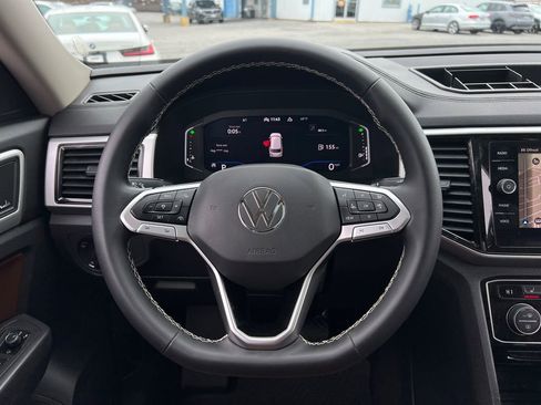 Used 2021 Volkswagen Atlas SEL Premium image 29