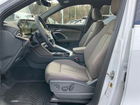 New 2025 Audi Q5 Premium image 28