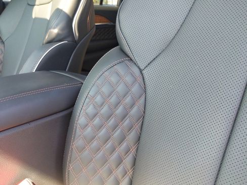 Used 2023 Jeep Grand Cherokee L Summit image 15