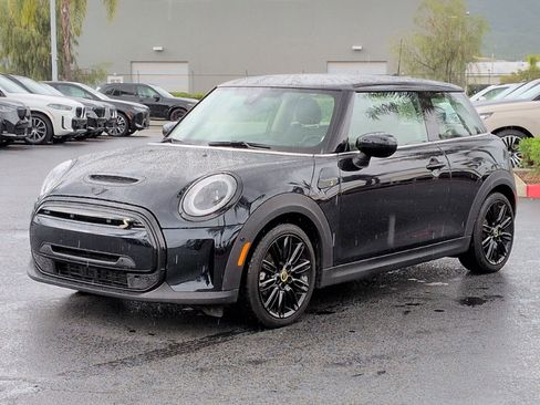 Used 2024 MINI Cooper SE image 5