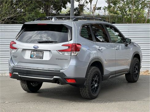 Used 2021 Subaru Forester Limited AWD/4WD image 10