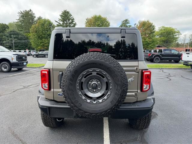Certified 2025 Ford Bronco Big Bend w/ Sasquatch Package AWD/4WD image 4