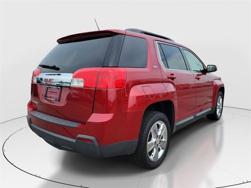 Used 2014 GMC Terrain SLT w/ Safety Package FWD image 4