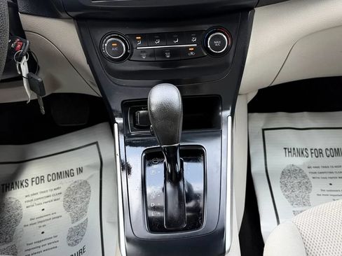 Used 2017 Nissan Sentra S FWD image 19